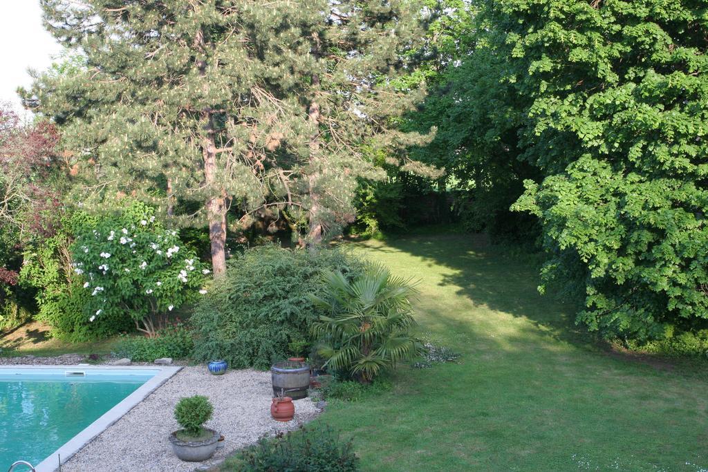Fleurs De Vignes Piscine Panzió Montagny-lès-Beaune Kültér fotó