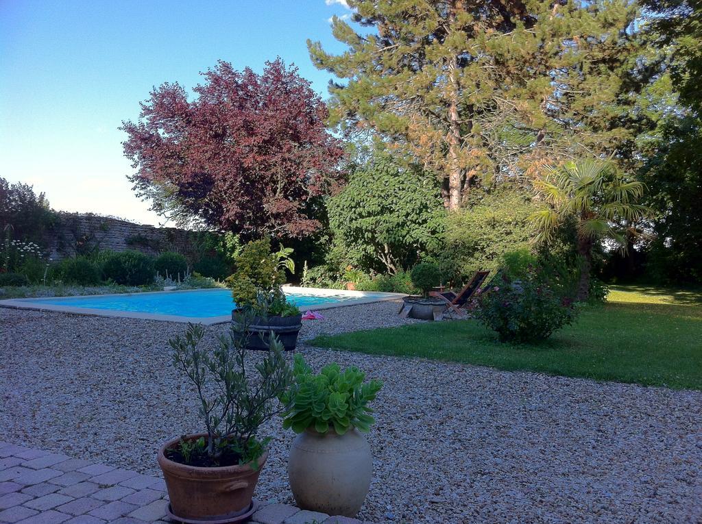 Fleurs De Vignes Piscine Panzió Montagny-lès-Beaune Kültér fotó